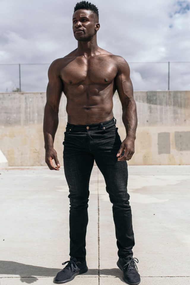 best jeans for muscular guys